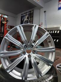 Cerchi Originali Audi Q8 20” - 5x112 - 8.5j ET20