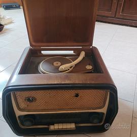 Radio a