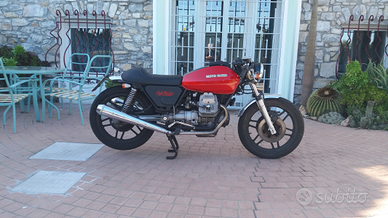 Moto Guzzi V35 cafe racer