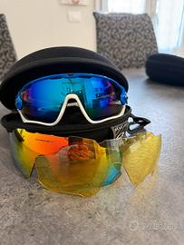 Occhiali da sole Oakley Jawbreaker con custodia.