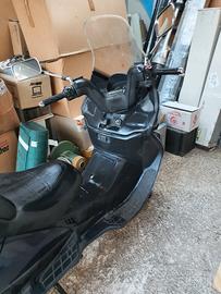 Suzuki Burgman 400 - anno 2000