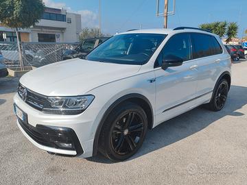 Volkswagen Tiguan 2.0 Tdi 4MOTION R-Line - 2019