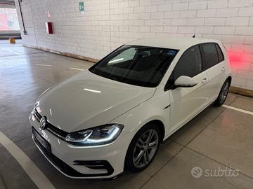 Volkswagen Golf 1.4 TSI 125CV DSG R Line