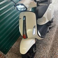 Vespa 125 Speint Nuovo Modello