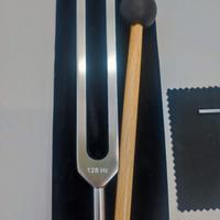 Diapason 128 Hz Ponderato con martelletto custodia