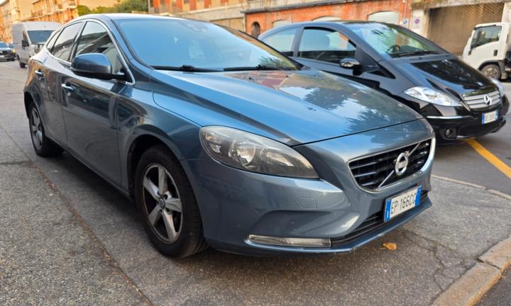 Volvo V40 D3 Momentum