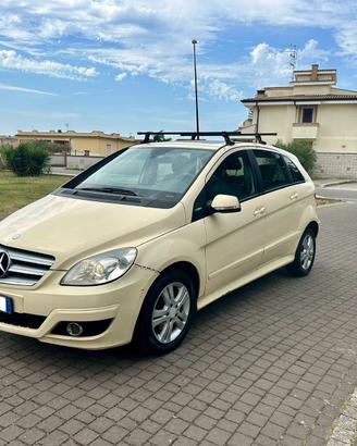 MERCEDES CLASSE B 170 NGT AUTOMATICO