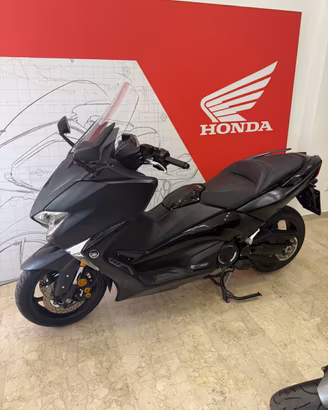Yamaha T Max 530