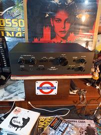 Amplificatore AKAI AM2200