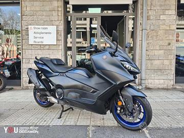Yamaha T Max 560