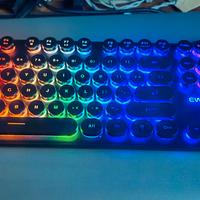 tastiera e mouse rgb gaming