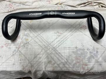 Manubrio bici da corsa