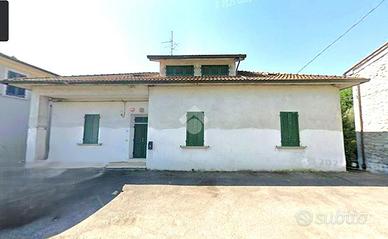 CASA INDIPENDENTE A PISTOIA