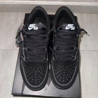 Jordan 1 Low Travis Scott