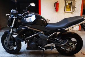 Kawasaki ER 6N - 2010