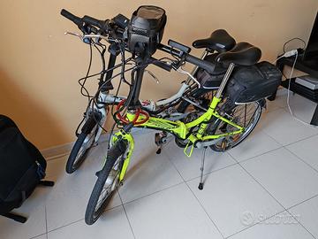 Due biciclette a pedalata assistita custom-made