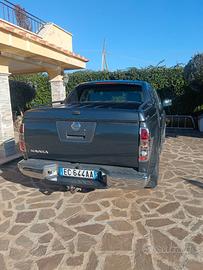 Nissan navara  5 40