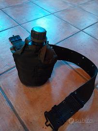 borraccia con cinturaurone