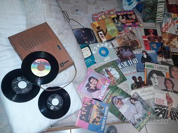 vinili 45 giri più lettore portatile anni 60