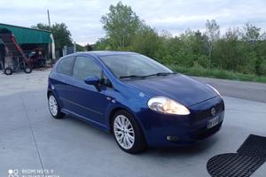 FIAT Grande Punto 1.9 MJT 130 CV sport