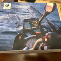 Navigator VI BMW navigatore moto Garmin