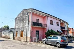 Immobile in asta di 91 m² con 1 locale a Zevio
