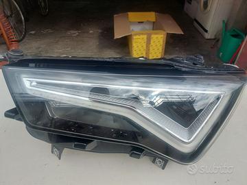 Faro Cupra/Seat Ateca anteriore sinistro.