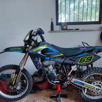 Plastiche graficate Husqvarna 