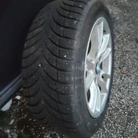 Gomme termiche + cerchi in lega BMW