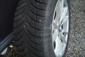 Gomme termiche + cerchi in lega BMW