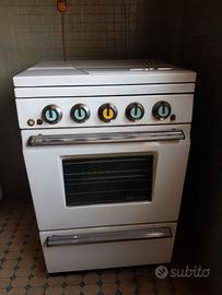 Cucina a gas vintage