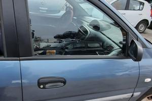 HYUNDAI MATRIX 2002 - PORTA ANTERIORE DESTRO