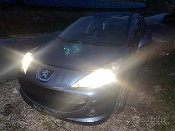 Peugeot 207 2007 1.4hdi