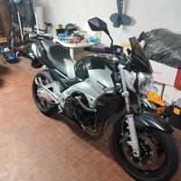 Suzuki gsr 600 (2008)