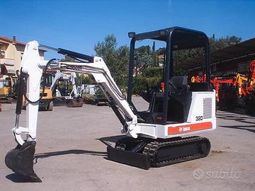 MiniEscavatore usato BOBCAT 320