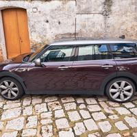 MINI CLUBMAN COOPER D  2017 - 177.000 KM - € 9.500