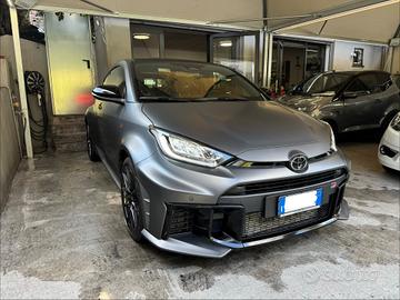 Toyota Yaris 1.6 Turbo GR Circuit DAT Unipro Finan