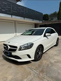 Mercedes-Benz A180 d Automatic