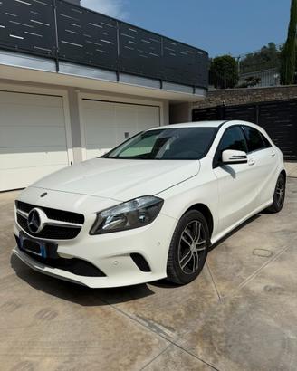 Mercedes-Benz A180 d Automatic