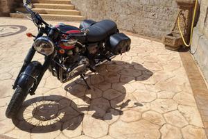 TRIUMPH BONNEVILLE