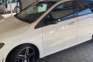 Mercedes-Benz B 180 AMG Line Edition 7G-DCT