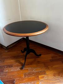 Tavolino in legno