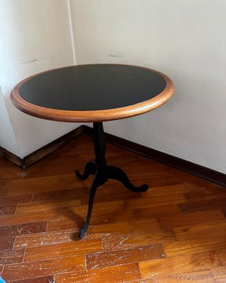 Tavolino in legno