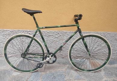 Bici bicicletta scatto fisso camouflage freno peda