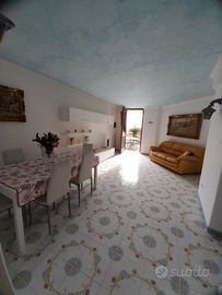 Ischia Porto panoramico per 4/6 persone