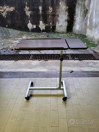 Tavolino sollevabile ed inclinabile per degenza