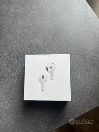 Apple AirPods 4