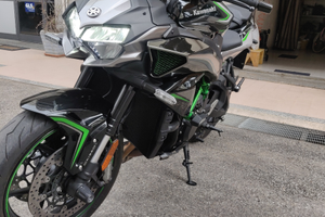 Kawasaki z 1000 h2