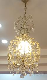 lampadario con cristalli pendenti 