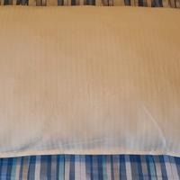 cuscino con imbottitura di lana e cirmolo 